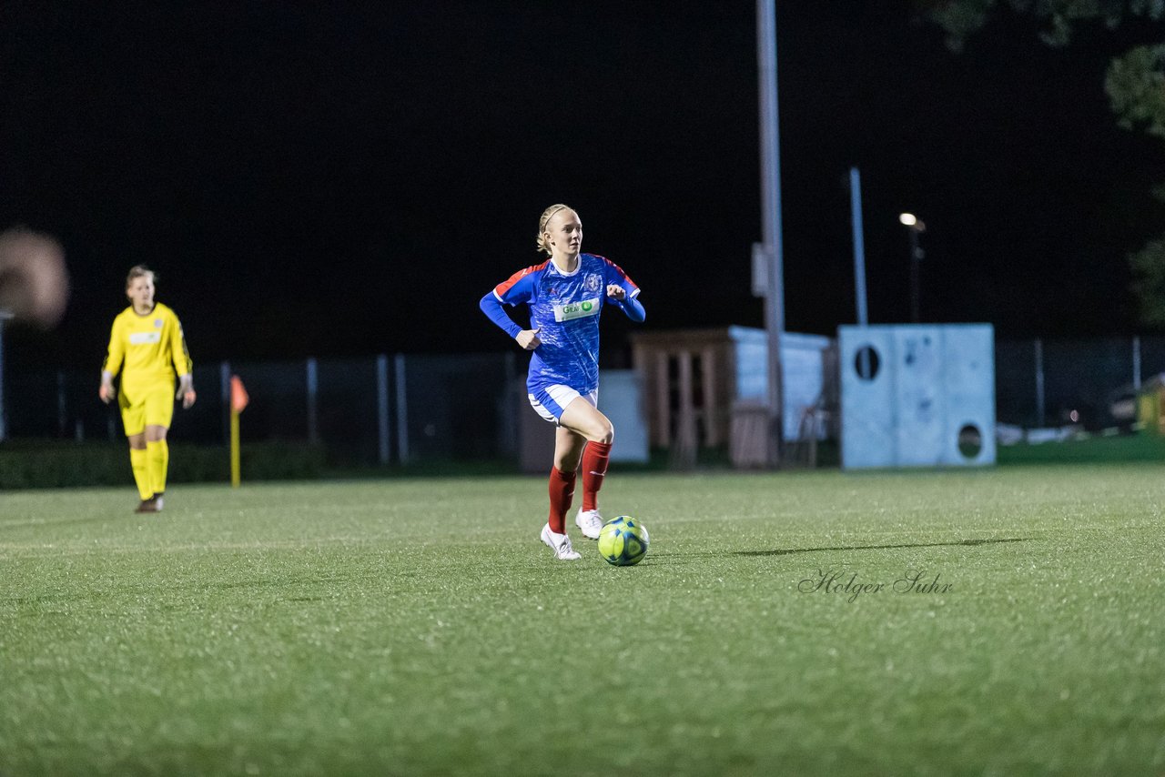 Bild 198 - Frauen VfR Horst - Holstein Kiel : Ergebnis: 0:11